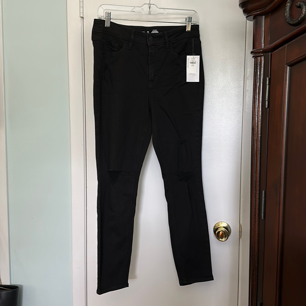 Old Navy High-Rise Rockstar Super Skinny Jeans w/secret smooth pockets - black